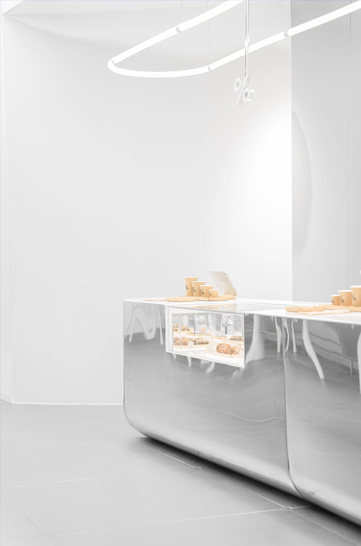 京都発のコーヒーショップブランドで世界各国にカフェを展開する“％ARABICA”のフィリピン1号店（マニラ）% Arabica Manila Mitsukoshi BGC